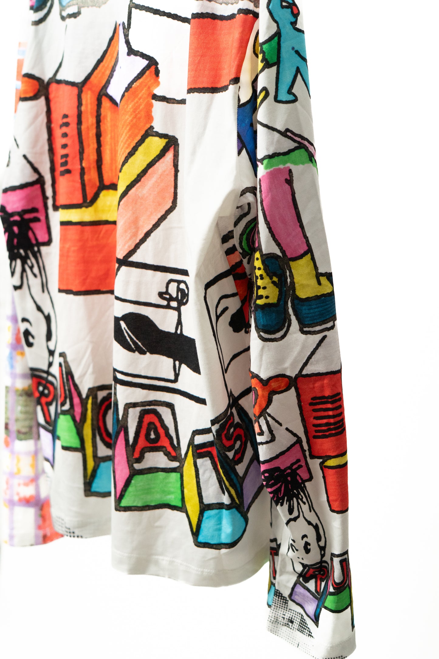 Scribbles All-Over Print White